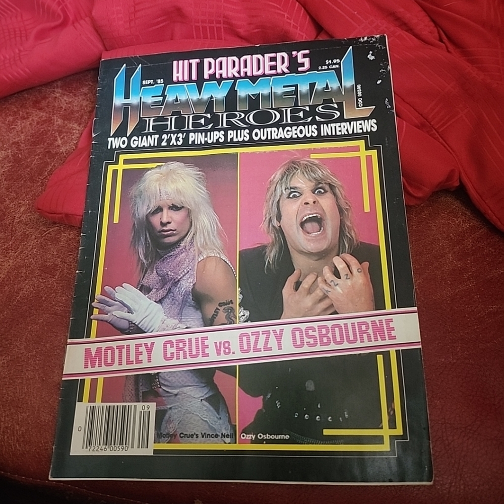 Hit Parader's Heavy Metal  Heroes Magazine  September 1985 Without The Pin-Ups